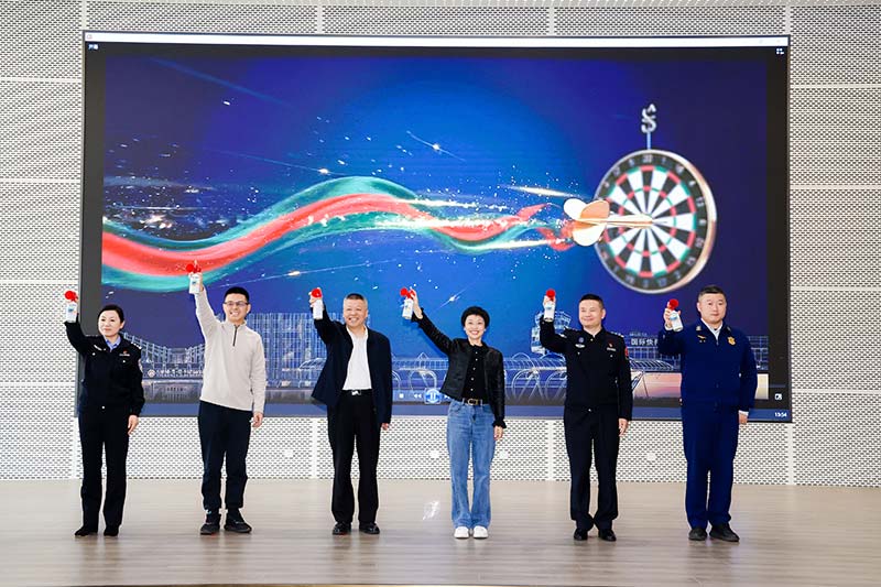 008PG国际物流参加承办的2026年三门峡机场首届飞镖约请赛圆满闭幕